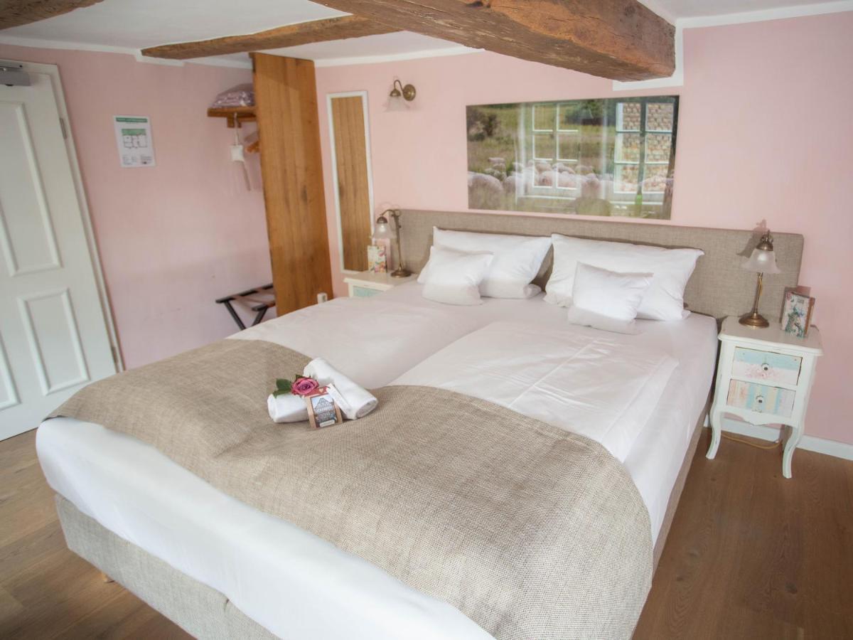 Altstadthotel Treysa Schwalmstadt Buitenkant foto